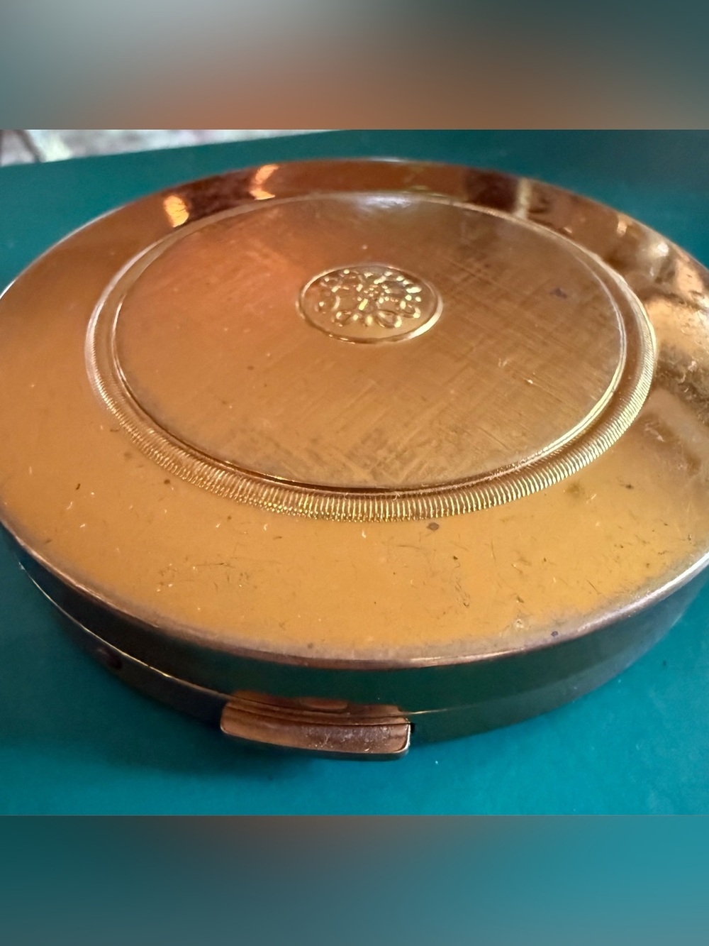 Vintage Mid-Century Avon Gold Tone Powder Compact with Original Mirror &